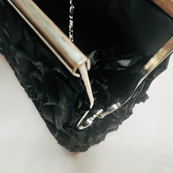 Handmade Fabric Purse - Picture 9 of 9